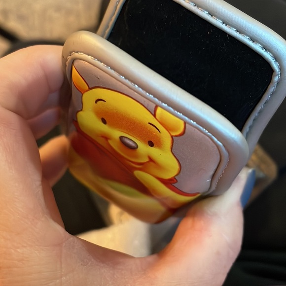 Winnie the Pooh new in box vintage flip phone holder with clip on back - Picture 5 of 6